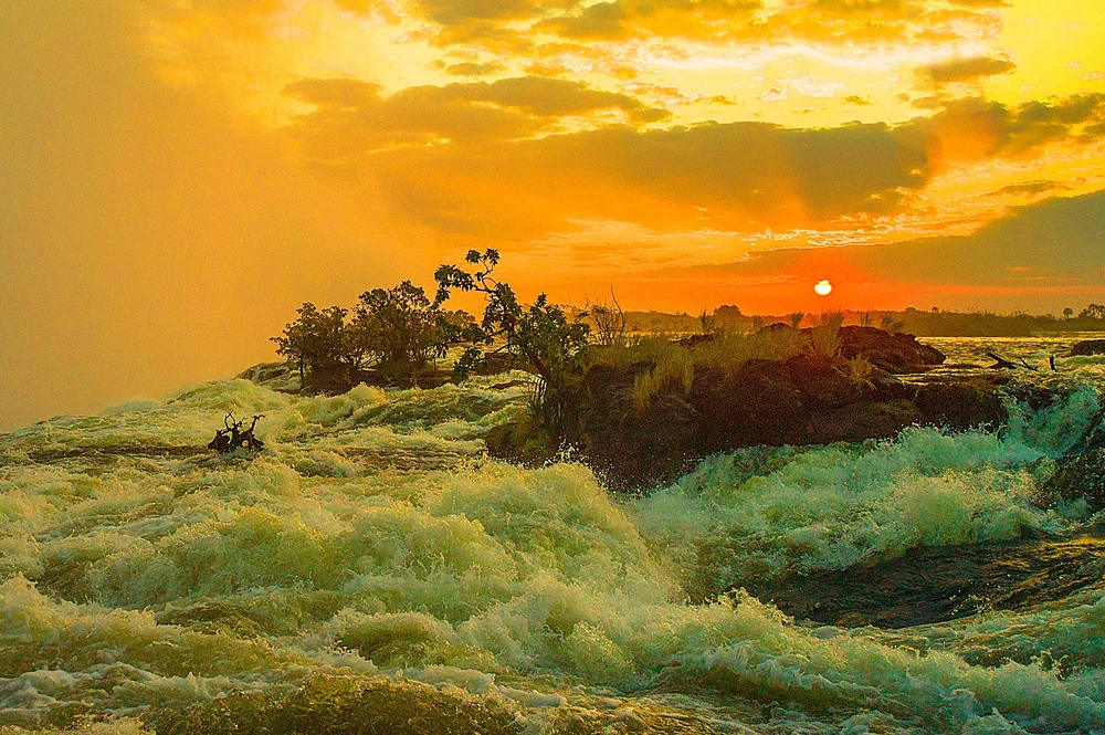 Victoria Falls art and culture