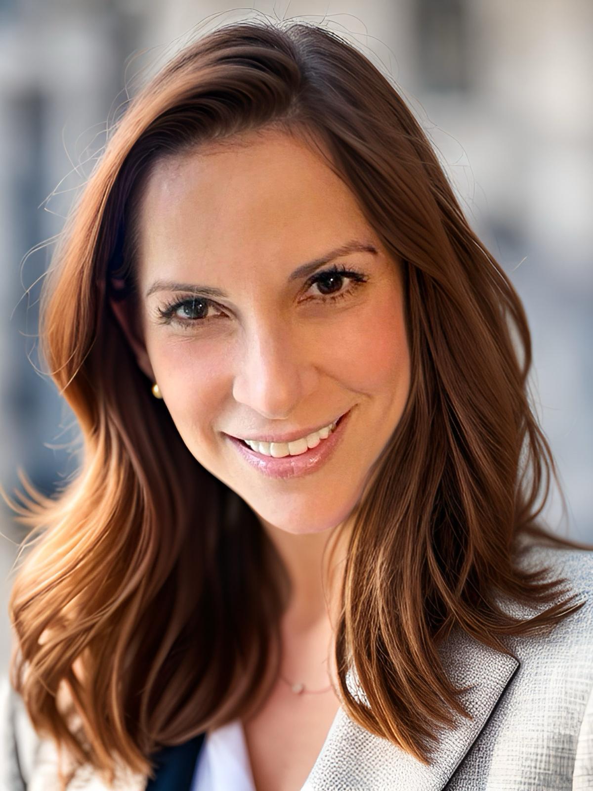 Gladymar Medina, Founder & Managing Director
